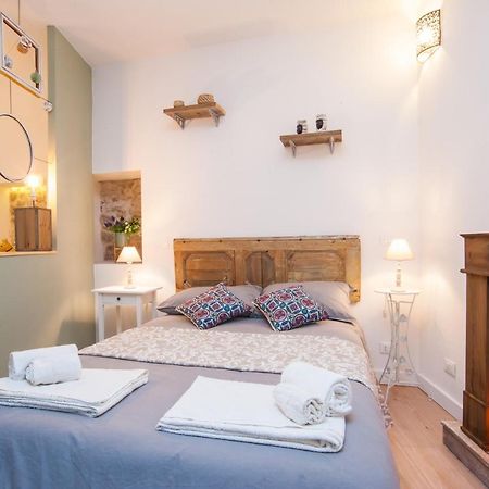 Homes4Holidays - Artistic Nest シラクーサ エクステリア 写真