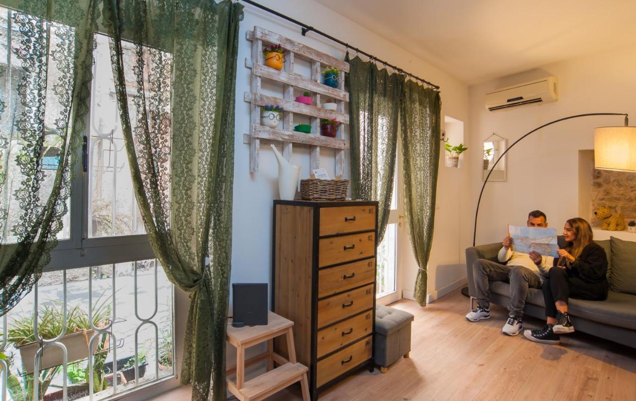Homes4Holidays - Artistic Nest シラクーサ エクステリア 写真