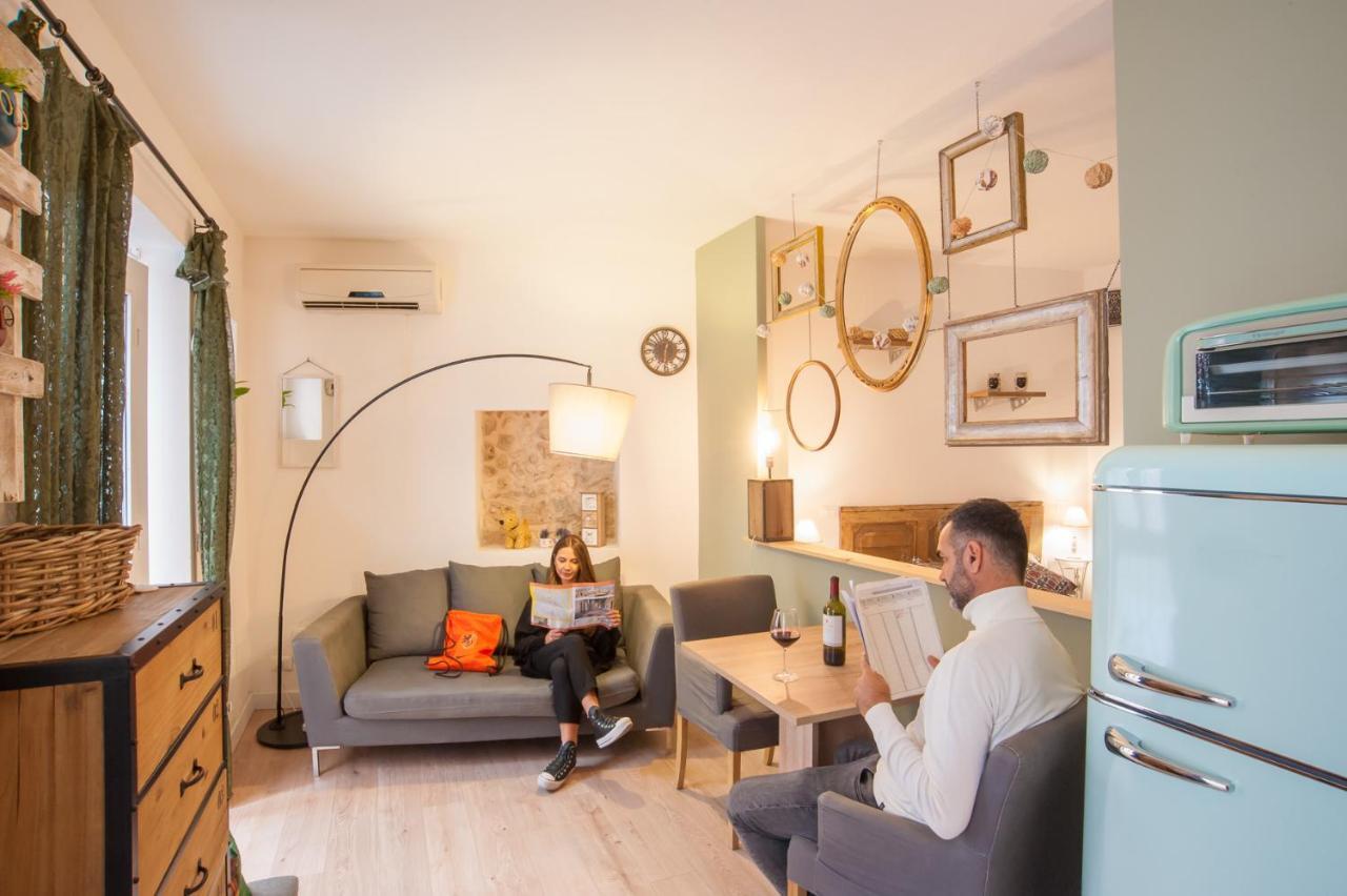 Homes4Holidays - Artistic Nest シラクーサ エクステリア 写真